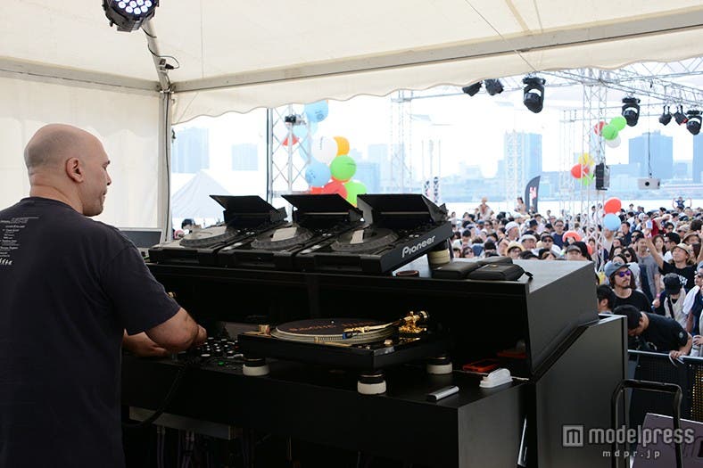 「Lenovo presents Body&SOUL Live in Japan2015」ステージの様子