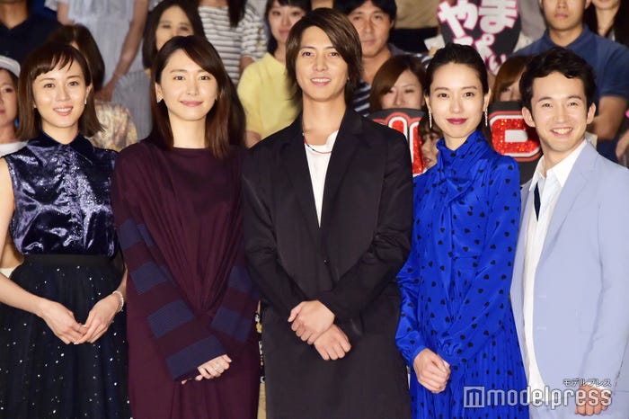 比嘉愛未、新垣結衣、山下智久、戸田恵梨香、浅利陽介(C)モデルプレス