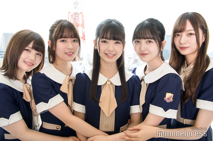 (左から)伊藤理々杏、岩本蓮加、筒井あやめ、久保史緒里、梅澤美波 (C)モデルプレス