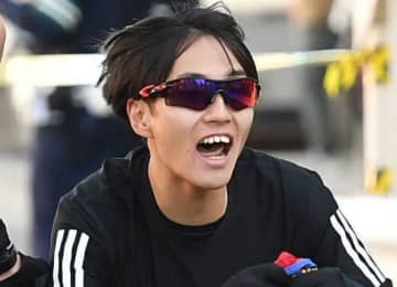 吉田響が衝撃区間新で22人ごぼう抜き 24位から23人抜きで一時トップに浮上 最後は2位もSNS驚愕「1人だけ積んでるエンジンが違う」「化け物すぎる」箱根2区日本人最高記録保持者が驚異的走り