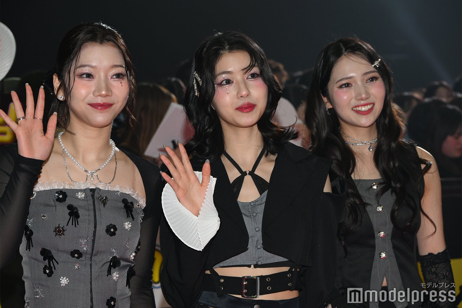 IS:SUE／RINO（坂口梨乃）、YUUKI（田中優希）、NANO（釼持菜乃）（C）モデルプレス