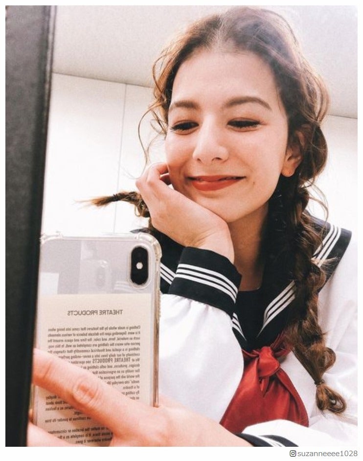 スザンヌ、セーラー服＆おさげ姿に反響「現役に負けてない」