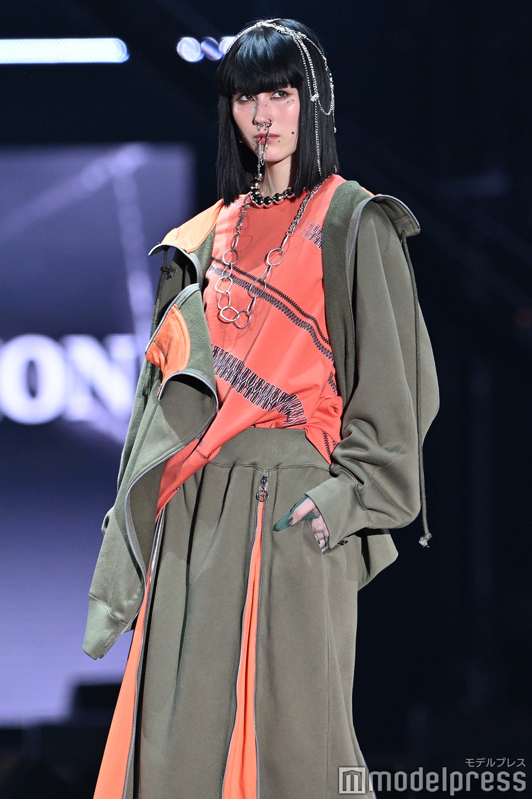 （C）モデルプレス