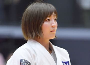 ガチの角田夏実が「惚れそう」「ヤバい！」「好きすぎる」高校生相手に全力5人抜き マスク外し特殊メイクも崩壊「柔道久々に見た」