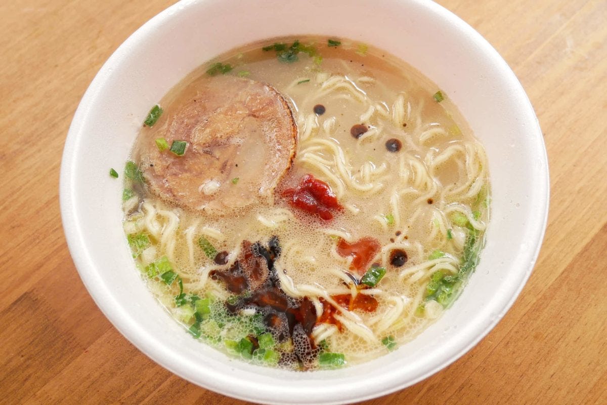 とんこつラーメン