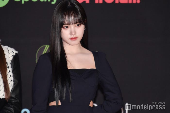 リズ (C)モデルプレス