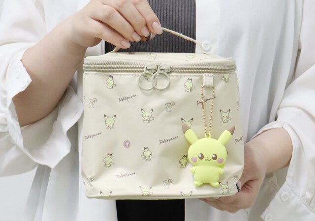 付録　ムック　宝島社　ポケモン　ポケピース　ピカチュウ　総柄　バニティポーチ　ボックス柄