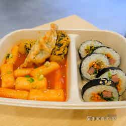 ブンシクセット(Aセット)(イートイン990円 税込、テイクアウト972円 税込)(C)モデルプレス