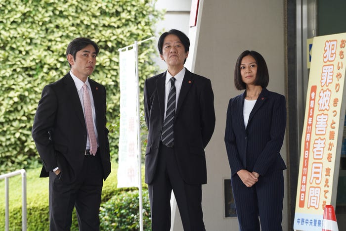 山中崇史、川原和久、篠原ゆき子「相棒season22」第4話より(C)テレビ朝日