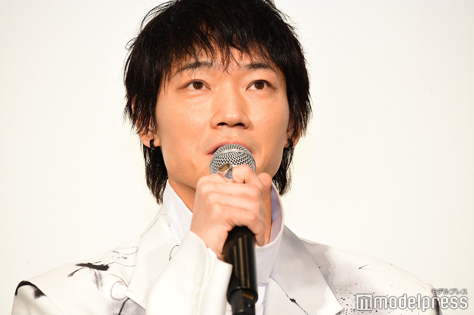 綾野剛 （C）モデルプレス