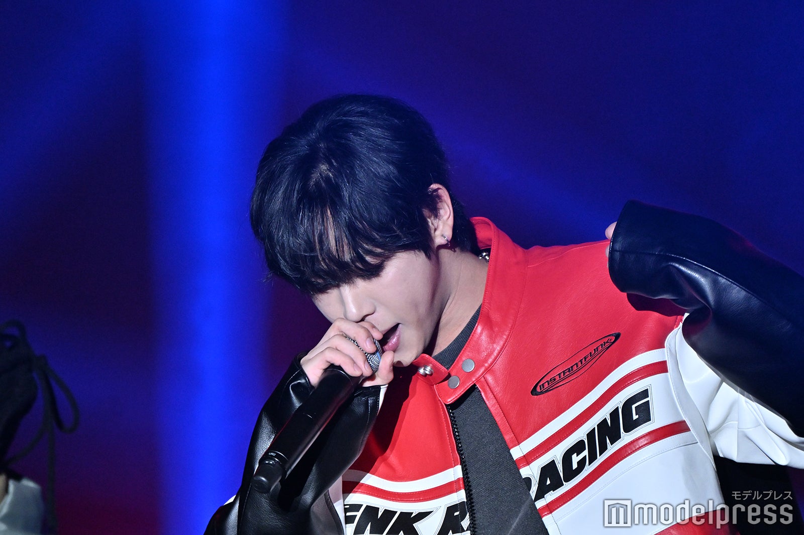 （C）モデルプレス