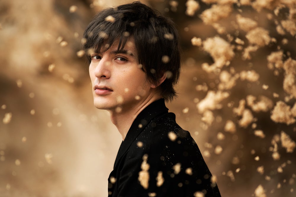 城田優（画像提供：主婦と生活社）