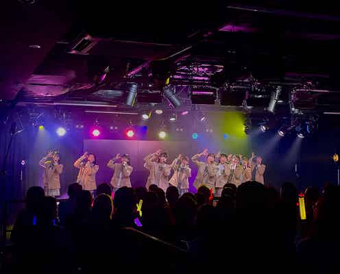 ≒JOY、最新曲「今日も君の夢を見たんだ」披露 初々しいトークで盛り上げる<セットリスト>