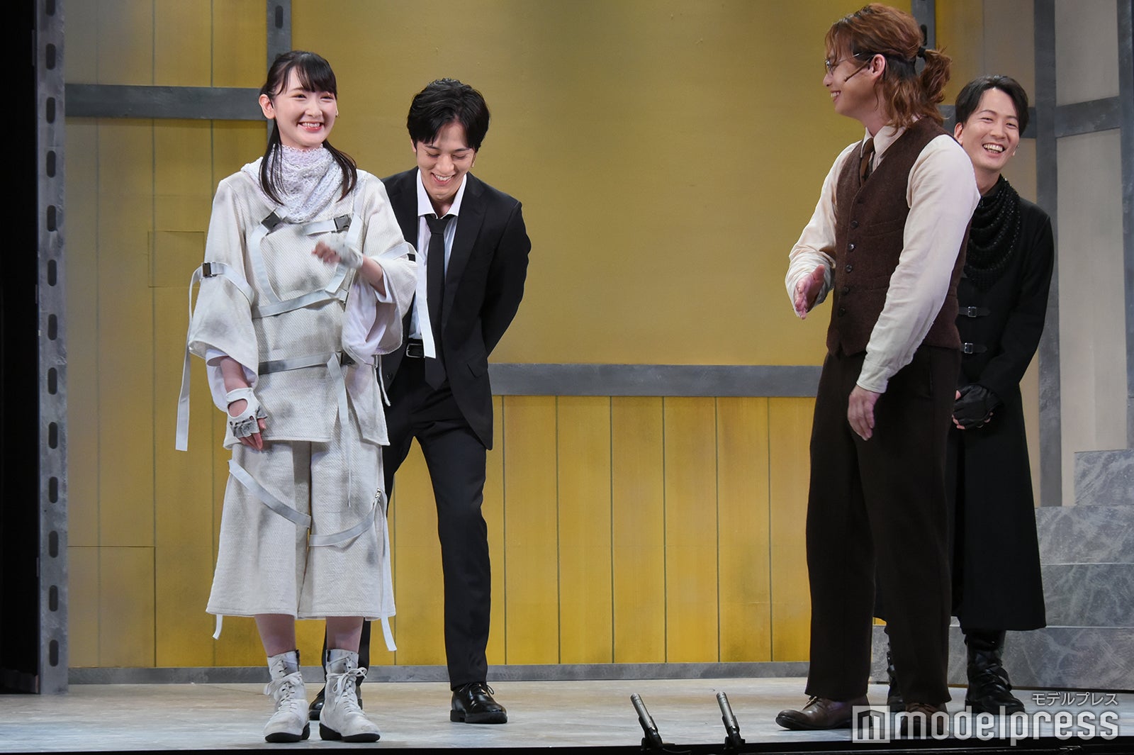 生駒里奈、松島庄汰、池田純矢、新子景視 （C）モデルプレス