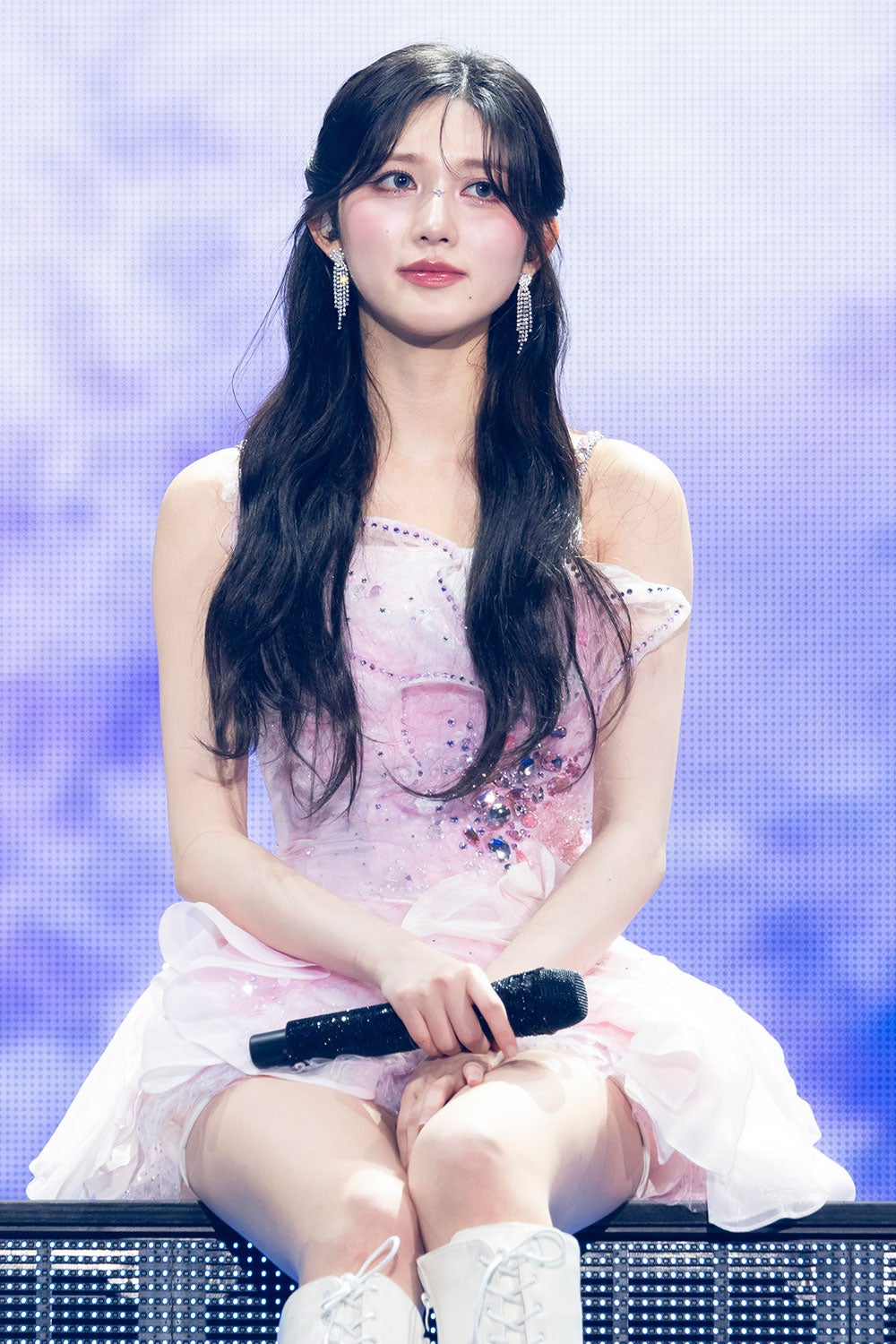 ガウル「IVE THE 1ST WORLD TOUR ‘SHOW WHAT I HAVE’」より（C）撮影：田中聖太郎写真事務所