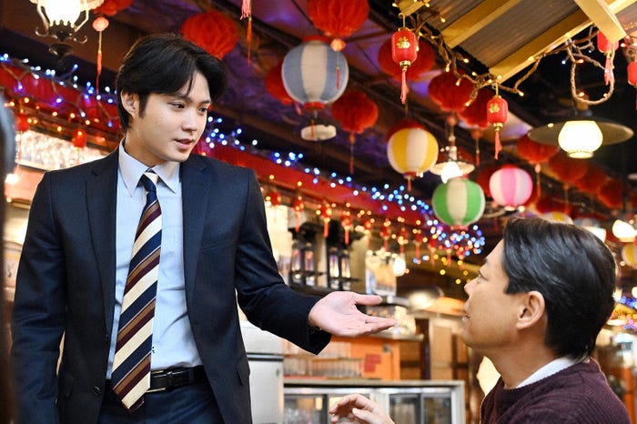 磯村勇斗、阿部サダヲ「不適切にもほどがある!」第1話より(C)TBS