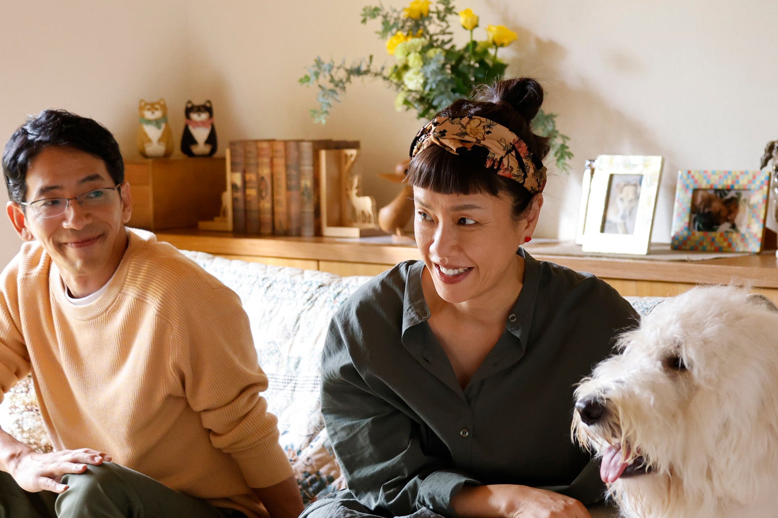 野間口徹、渡辺真起子、ハウ（C）2022「ハウ」製作委員会