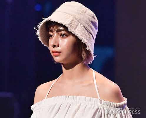 「JJ」専属モデル・小山ティナ、美デコルテに釘付け 爽やかルックで魅了<TGC teen 2021 Summer>