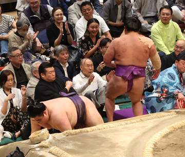 表情豊かな名ランナーの姿にSNS沸く 「マラソンの瀬古さんがいらっしゃいますなぁ～」「黄色い服着た瀬古さんがいますね」
