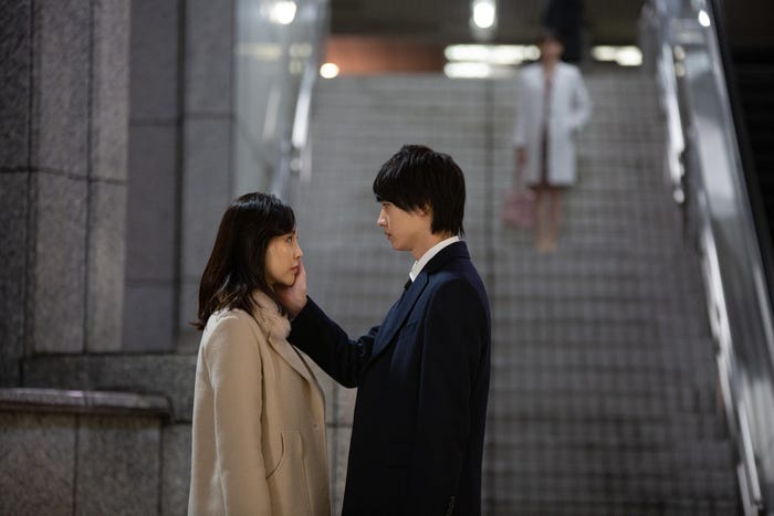 伊藤ゆみ、桜田通/「パーフェクトクライム」第7話より(C)ABCテレビ