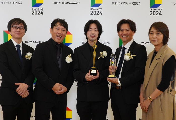 本郷達也氏(プロデューサー)、Yuki Saito監督、若葉竜也、米田孝氏(プロデューサー)、篠﨑絵里子氏(脚本家)