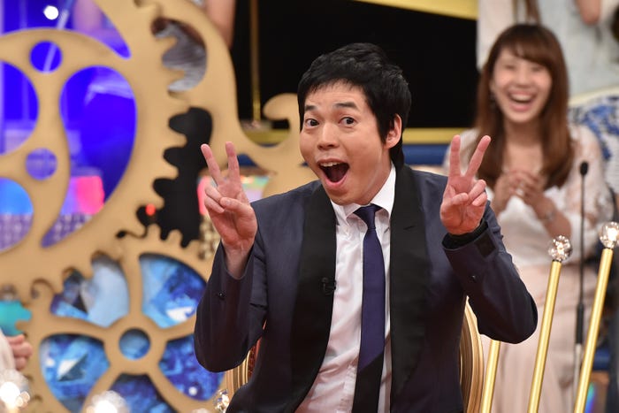 今田耕司「1周回って知らない話 初回2時間SP」(C)日本テレビ