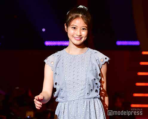 今田美桜、シークレット登場にどよめき 爽やか夏コーデでランウェイ<sweet collection 2019>