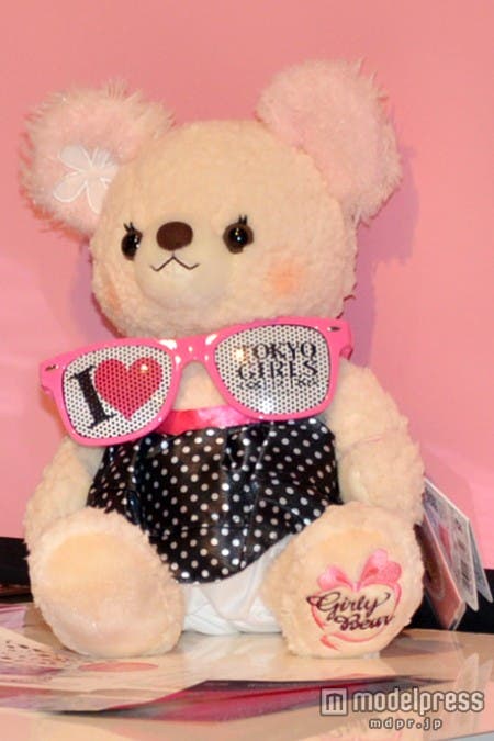 ピンクを基調としたベアが可愛い