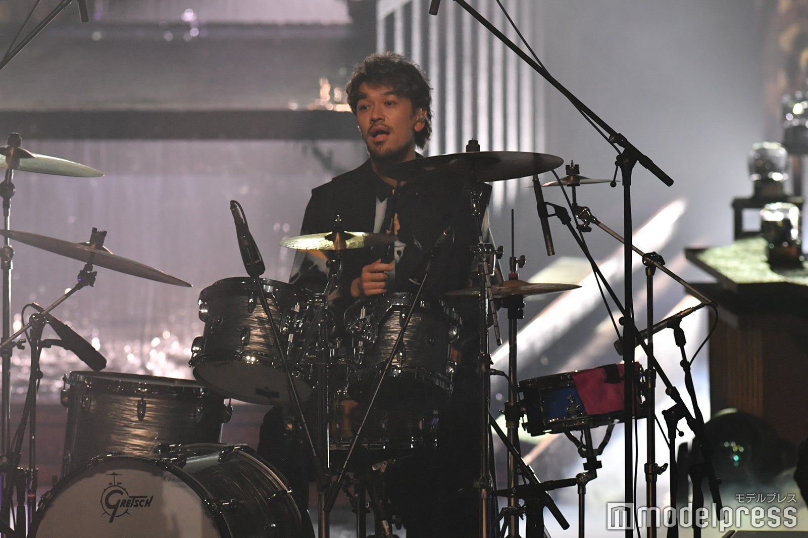 （C）モデルプレス