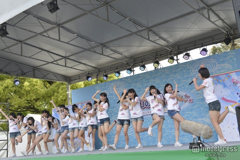 AKB48、チーム8（C）AKS