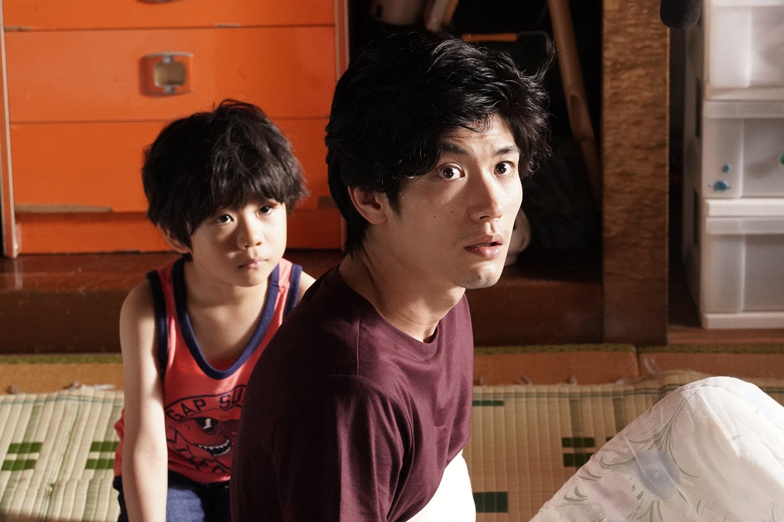 鳥越壮真、三浦春馬（C）カンテレ