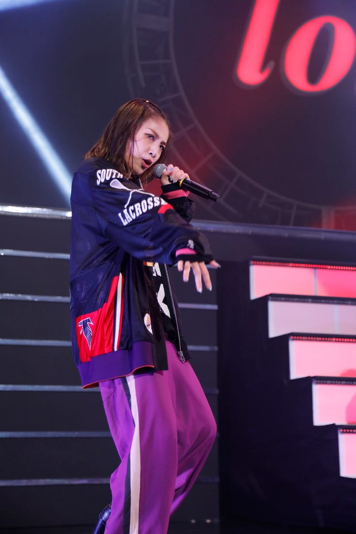 honoka(画像提供:avex)