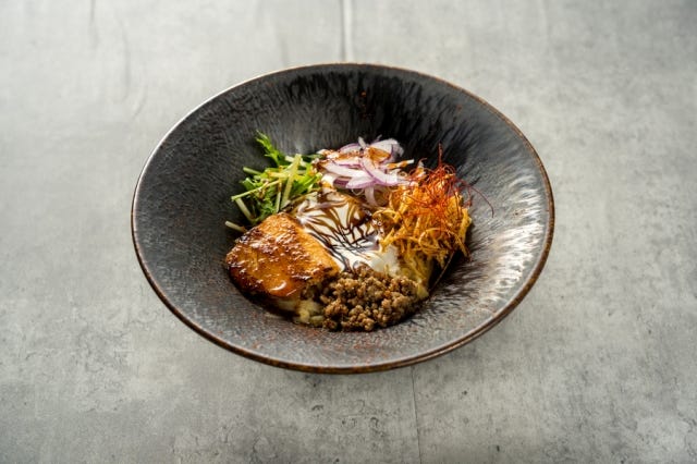 シェフのこだわりが光る「フレンチラーメン」が大阪初登場