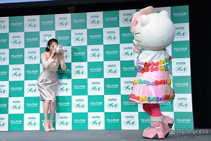 佐々木希、ハローキティ