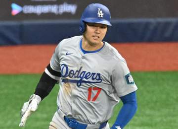 大谷翔平がストレートの四球で出塁→パヘスの右前適時打で先制！二塁から一気に生還 剛腕のフォーシームに一度もバット振ることなく