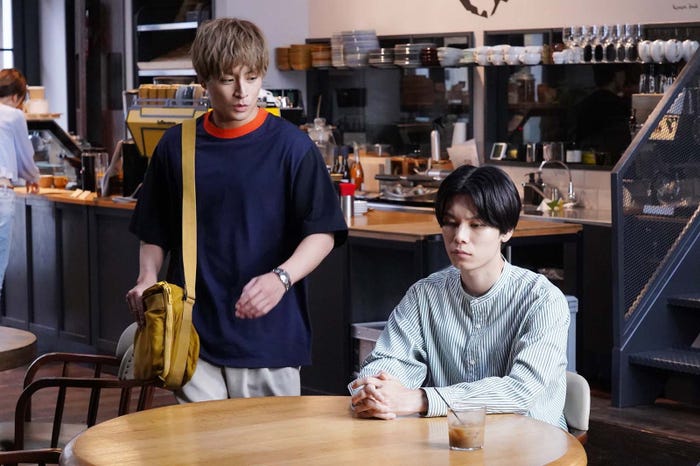 白濱亜嵐、萩原利久「真夏のシンデレラ」第7話より(C)フジテレビ