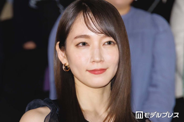 吉岡里帆「フラーム」移籍発表 前事務所の休業は「戸惑いと不安と喪失感でいっぱいでした」