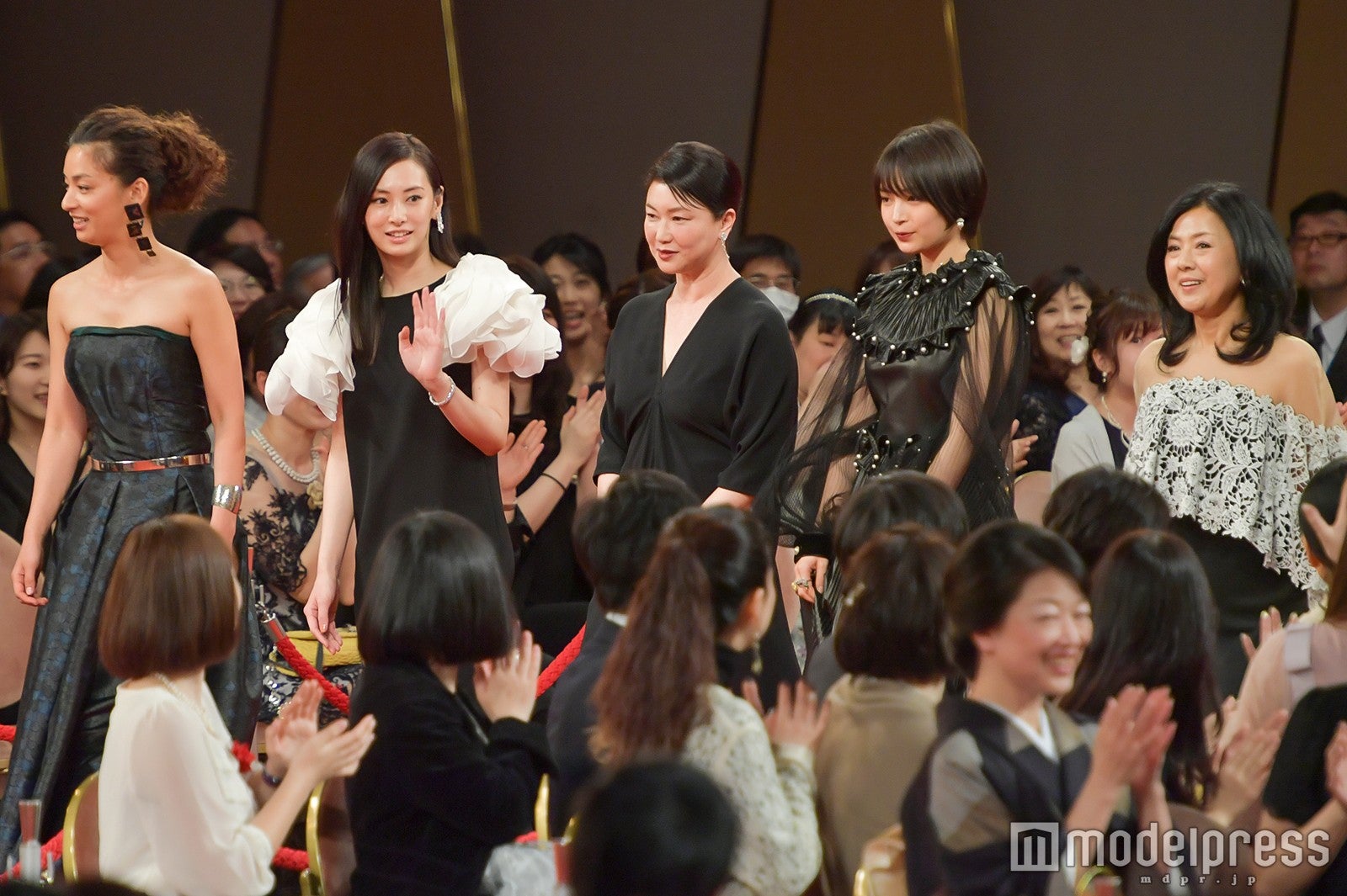 尾野真千子、北川景子、夏川結衣、広瀬すず、薬師丸ひろ子（C）モデルプレス