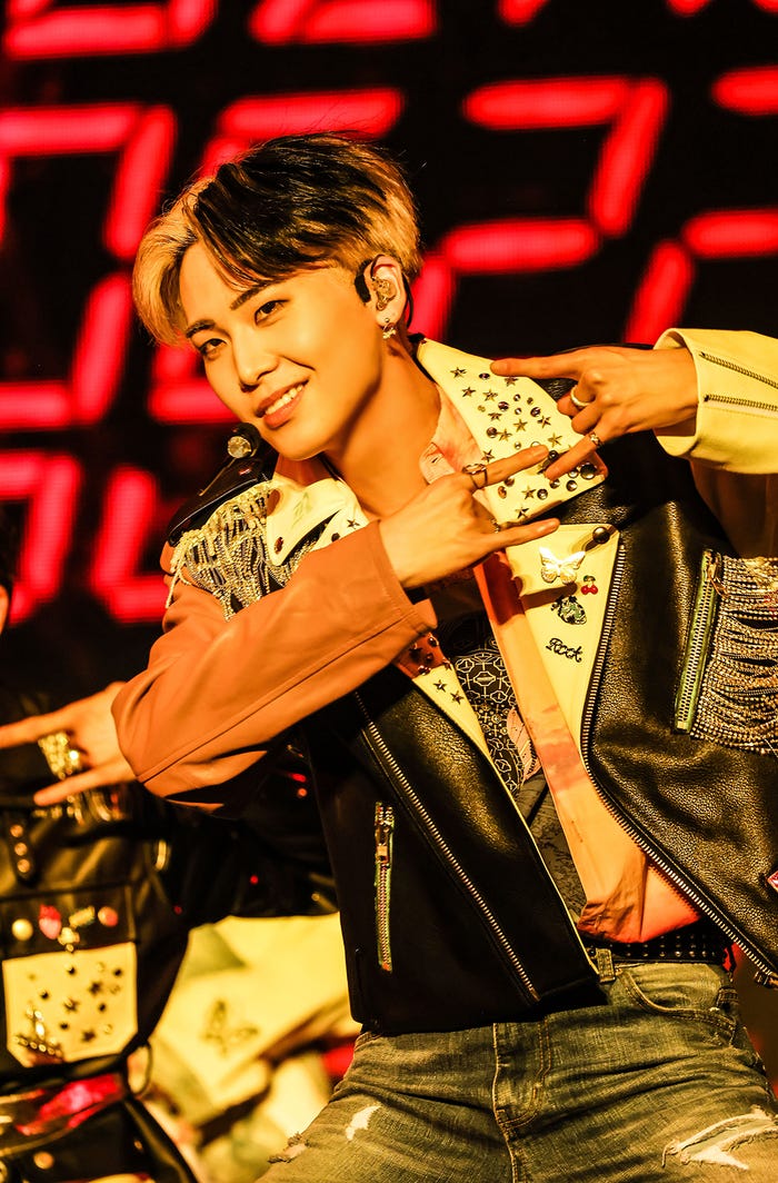 川尻蓮『2022 JO1 1ST ARENA LIVE TOUR ‘KIZUNA’』(C)LAPONE ENTERTAINMENT