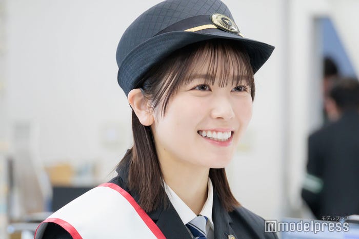 丹生明里(C)モデルプレス