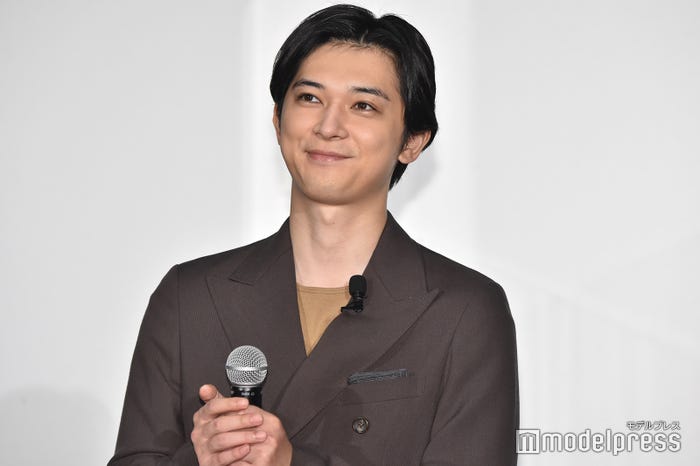 吉沢亮(C)モデルプレス