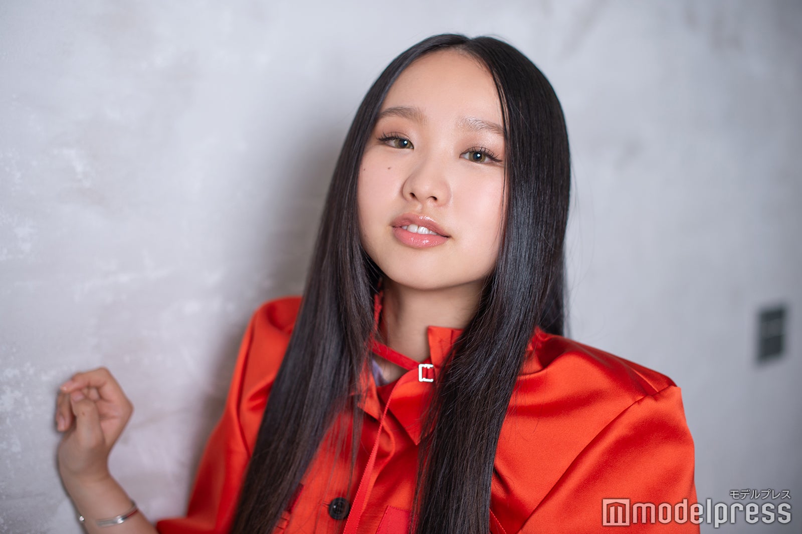 荒井麻珠（C）モデルプレス