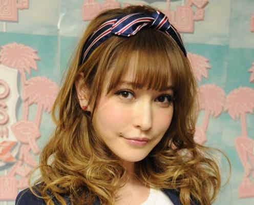 藤井リナ、スタイルキープ法&春の注目ファッションを語る モデルプレスインタビュー
