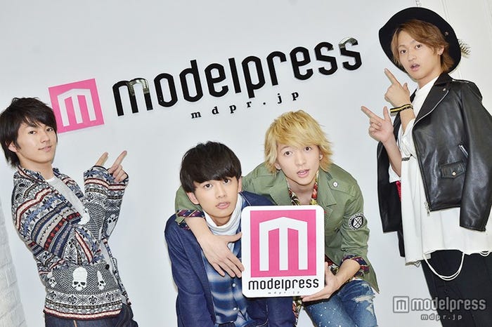 トーク中も終始盛り上がる仲良しの4人