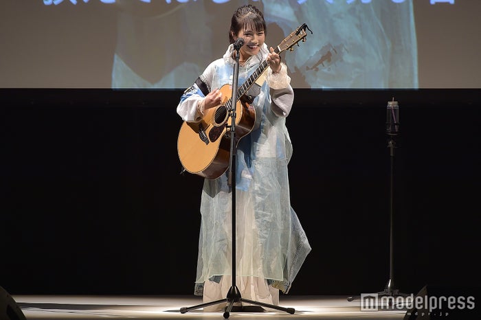 ＜写真特集／100枚超＞キュートな「nicola」モデルに1000人が釘付け！黄色い悲鳴響くカップルランウェイも