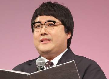 マヂラブ村上、男女の双子のパパに 妻・いとくとらがインスタで報告 2人で合計5700グラム