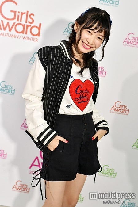 あの可愛い子は誰 現役女子高生モデル岡本夏美 反響の大きさに びっくりしています モデルプレス