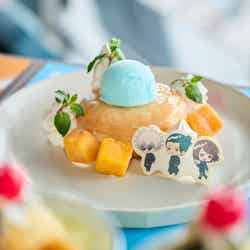 五条・夏油・家入のクリスピードーナッツ1,650円(C)芥見下々/集英社・呪術廻戦製作委員会 (C)TOKYO-SKYTREE