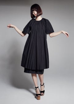 FACETASM／DRESS ￥43.000（C）TOPLOG