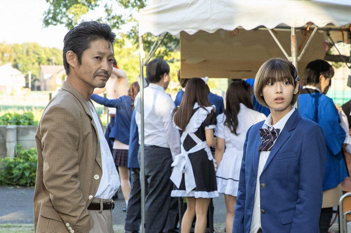 安田顕、白石聖「しもべえ」第5話より(C)NHK